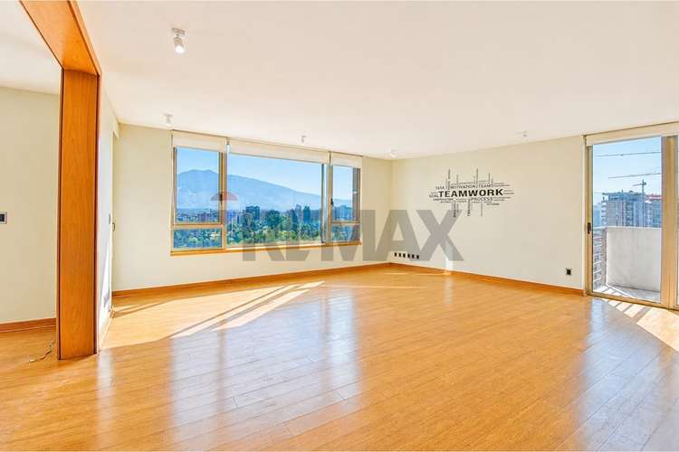 Exclusivo penthouse en el golf ! 4d + sala - Imagen 8