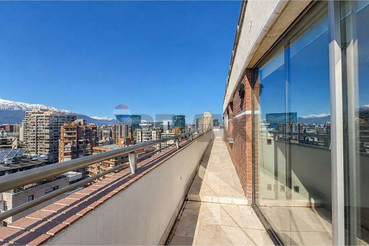 Exclusivo penthouse en el golf ! 4d + sala - Imagen 23