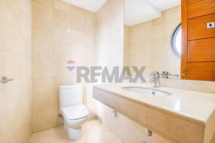 Exclusivo penthouse en el golf ! 4d + sala - Imagen 11