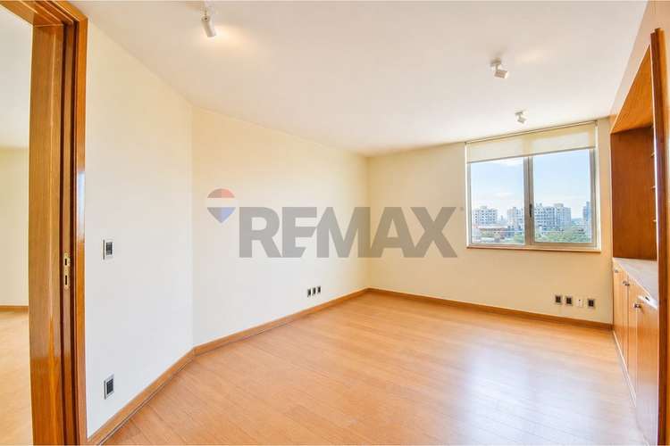 Exclusivo penthouse en el golf ! 4d + sala - Imagen 15