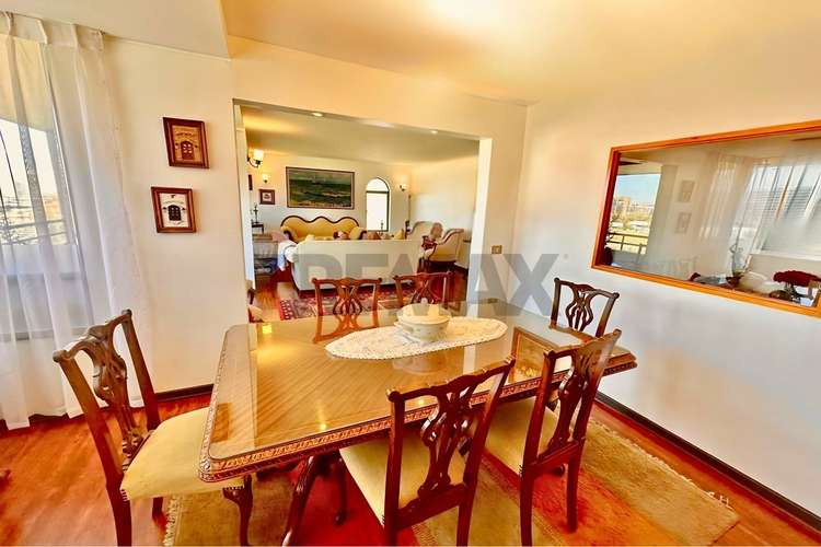 Oportunidad! amplio 4 dorm + 2 est + bod, vista - Imagen 6