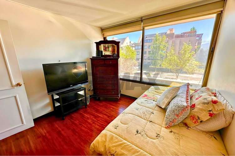 Oportunidad! amplio 4 dorm + 2 est + bod, vista - Imagen 13