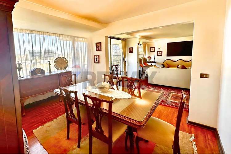 Oportunidad! amplio 4 dorm + 2 est + bod, vista - Imagen 7