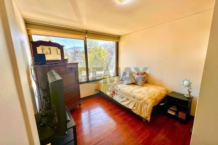 Oportunidad! amplio 4 dorm + 2 est + bod, vista - Imagen 14