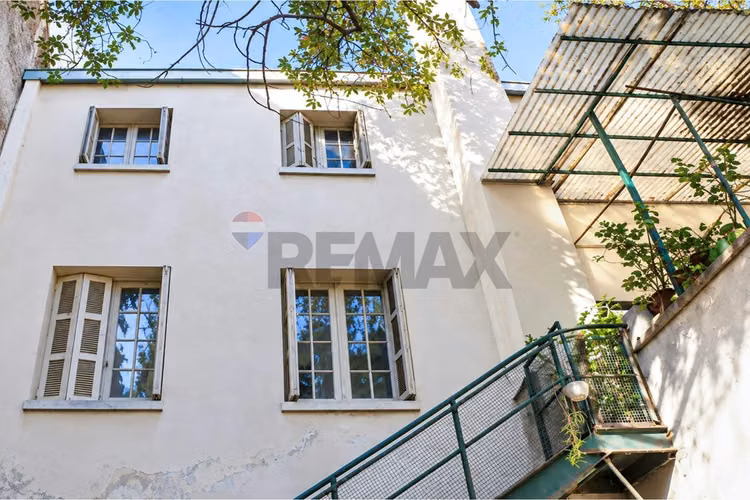 Propiedad con potencial comercial, santiago