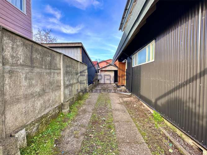 HERMOSA CASA REMODELADA 5D 3B CENTRO ANCUD, ESTACIONAMIENTOS
