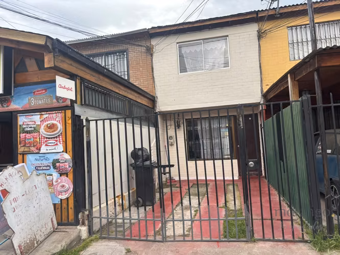 Arriendo Casa  2D + 1B+ 1E Puente Alto