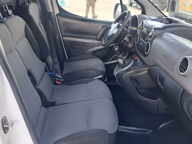 PEUGEOT PARTNER 2018 - Imagen 15
