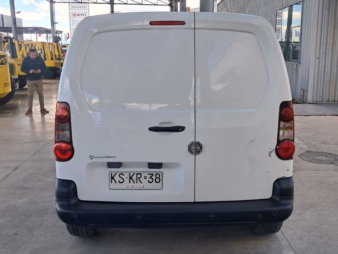 PEUGEOT PARTNER 2018 - Imagen 7