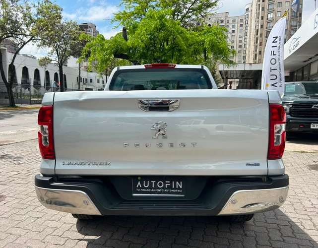 PEUGEOT LANDTREK ACTIVE BLUEHDI 180 4X4 AT - 2023 | 4807