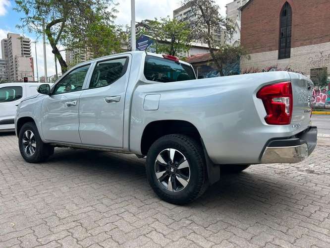 PEUGEOT LANDTREK ACTIVE BLUEHDI 180 4X4 AT - 2023 | 4807