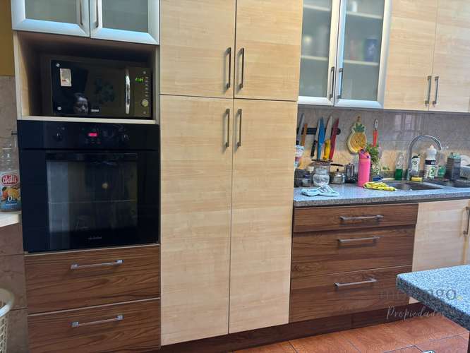 Venta de amplio terreno con 2 casas - Imagen 9
