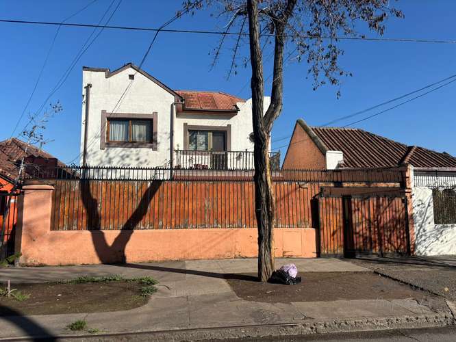 Venta de amplio terreno con 2 casas - Imagen 3