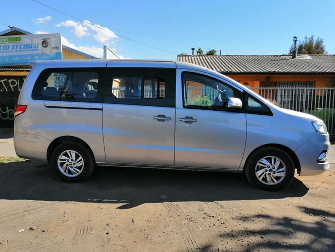 Furgon pasajeros Jac Refine 10+1 oferta en Curico