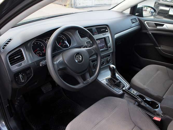 VOLKSWAGEN GOLF 1.6 4X2 AT 5P 2015 - Imagen 17