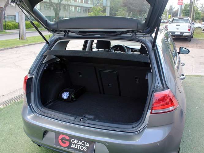 VOLKSWAGEN GOLF 1.6 4X2 AT 5P 2015 - Imagen 20