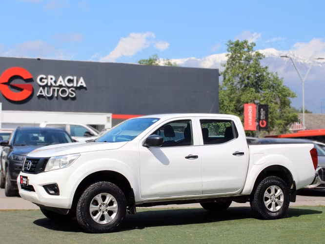 NISSAN NP300 2.3 SE DIESEL 4WD DOB CAB MT 4P 2019