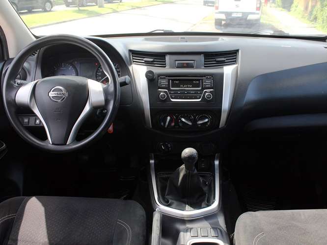 NISSAN NP300 2.3 SE DIESEL 4WD DOB CAB MT 4P 2019 - Imagen 9