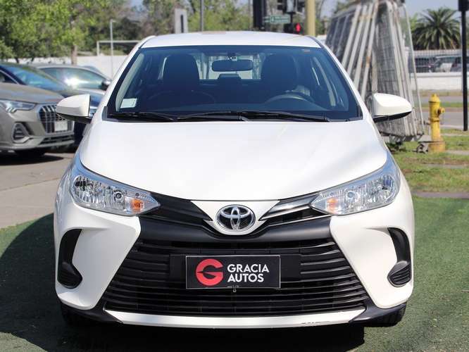 TOYOTA YARIS 1.5 GLI CVT SEDAN 2022