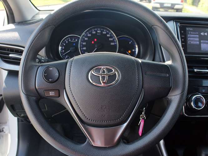 TOYOTA YARIS 1.5 GLI CVT SEDAN 2022