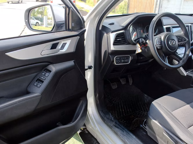 GREAT WALL POER 2.0T ELITE DIESEL DOB. CAB 4X4 MT 4P 2022 - Imagen 17