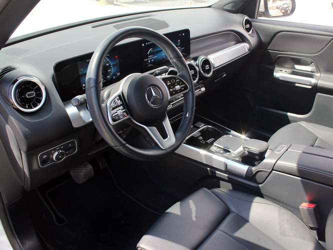 MERCEDES-BENZ GLB 200 1.3 TURBO 2023