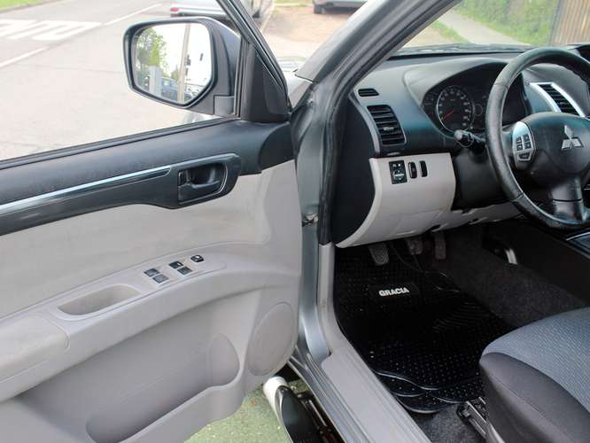 MITSUBISHI MONTERO SPORT G2 2.5 DIESEL MT 5P 2016