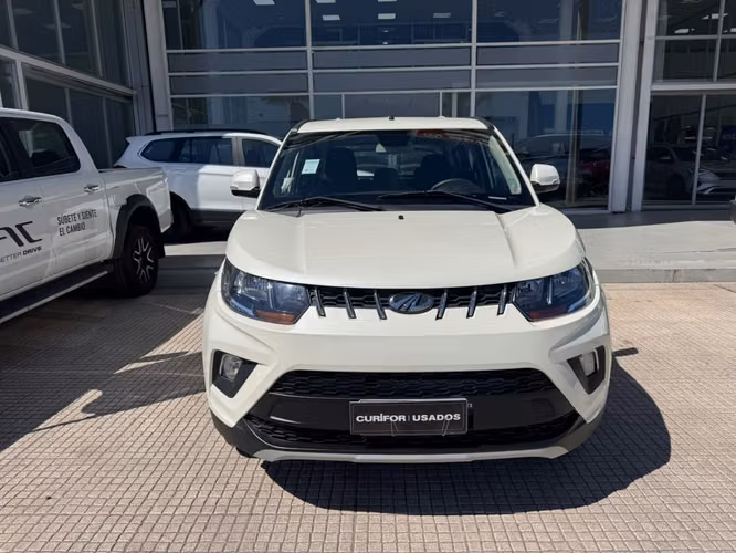MAHINDRA KUV100 1.2 - Imagen 2