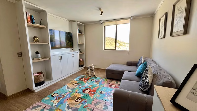 Casa en arriendo de 4 dorm. en Lo Barnechea