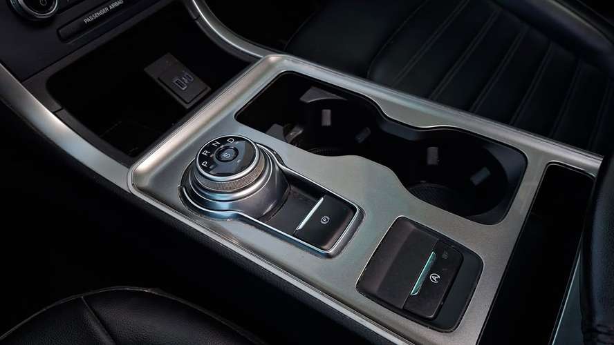 Ford EDGE AWD 2.0L ECOBOOST AUT (2023)