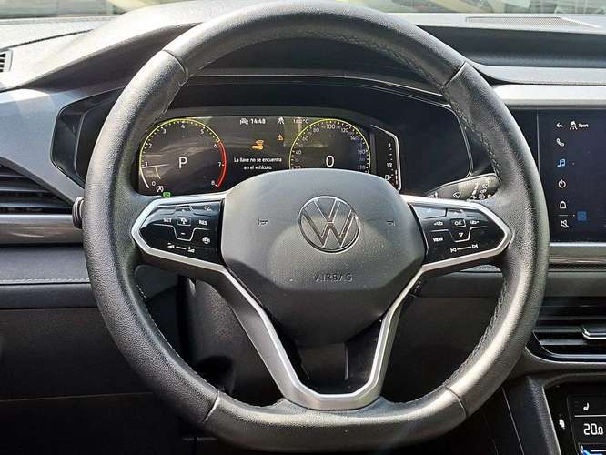 VOLKSWAGEN TAOS 2024