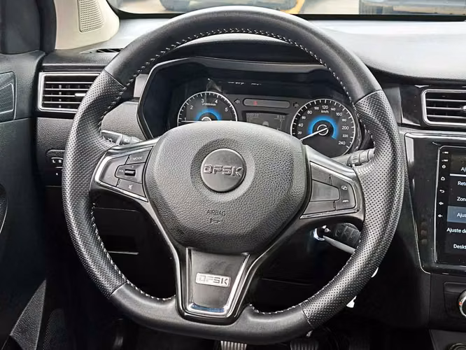 DFSK SUV 580 2025