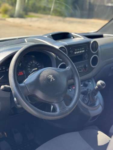 PEUGEOT PARTNER 1.6 HDI 90HP EV - 2018 | 4970 - Imagen 7