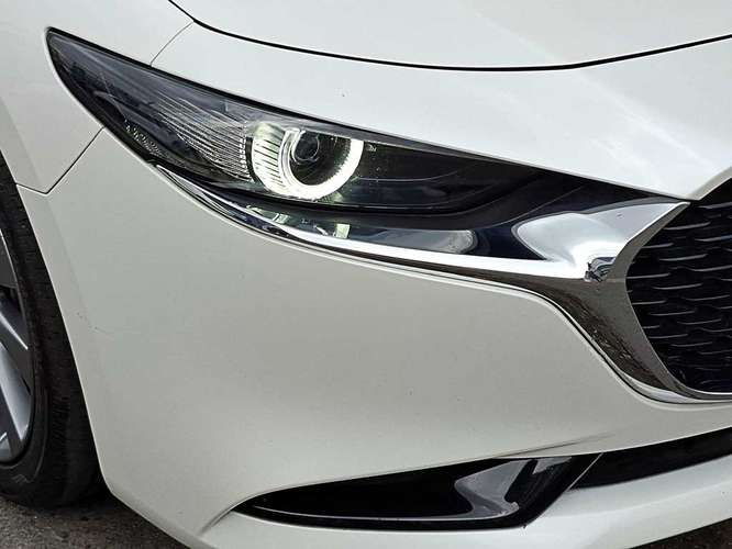 MAZDA 3 SEDAN 2025 - Imagen 4