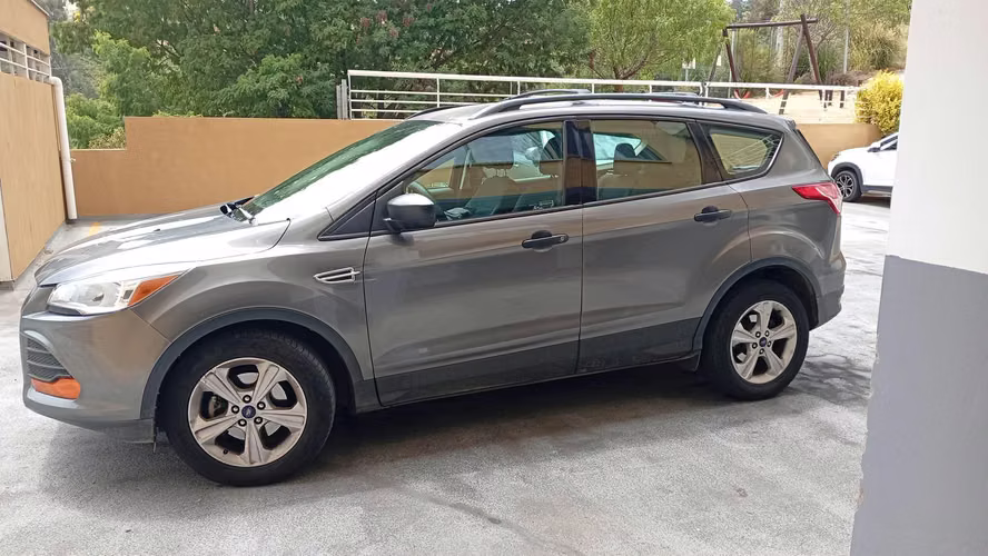 FORD ESCAPE 2014 full 2.5 AUT venta o permuta