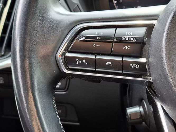 MAZDA CX-60 2025 - Imagen 16