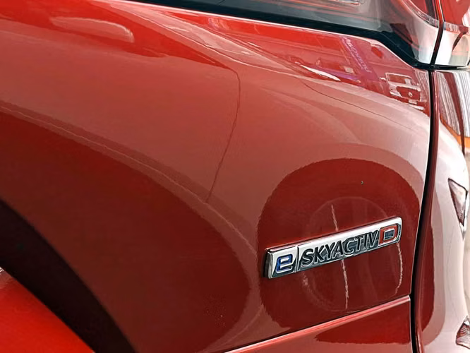 MAZDA CX-60 2025 - Imagen 9