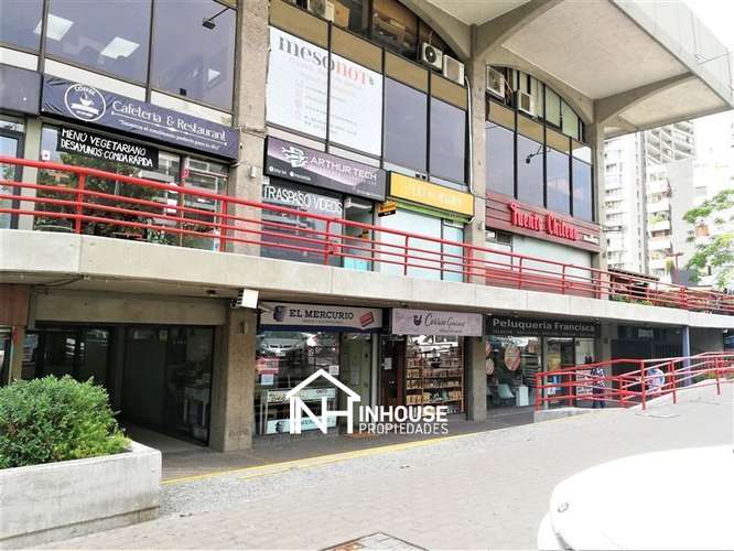 Local Comercial en arriendo en Las Condes - Imagen 3