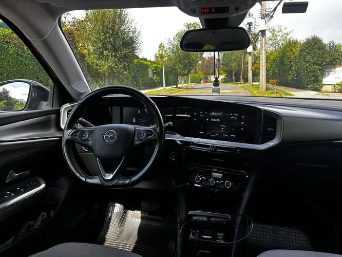 Opel Mokka 1.2L puretech AT año 2023 - Imagen 6