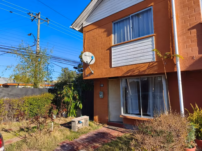 Casa Esquina en Condominio Rancagua