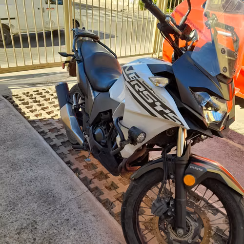 Vendo Kawasaki Versys X300, único dueño