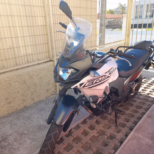 Vendo Kawasaki Versys X300, único dueño