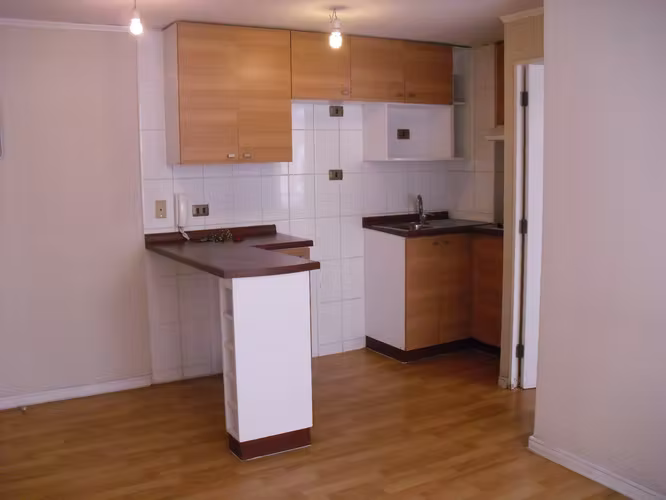 Arriendo Depto un dormitorio Zenteno 138 pasos Alameda