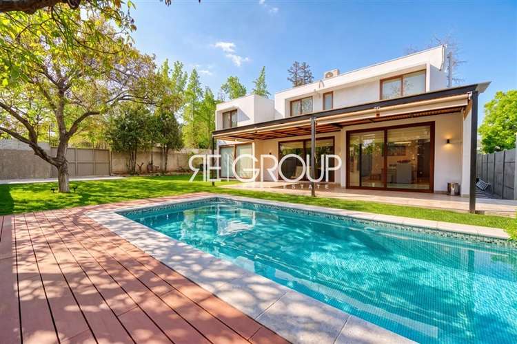 Casa en venta de 5 dorm. en Lo Barnechea - Imagen 3