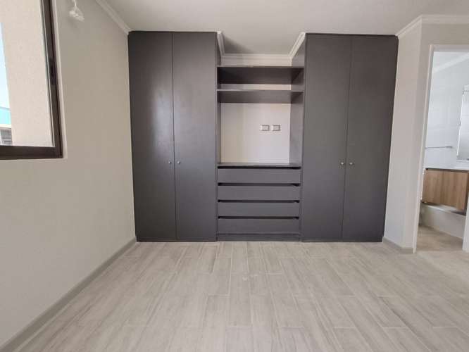 Av. Circunvalación 1 (1 Est ) [2643-7]