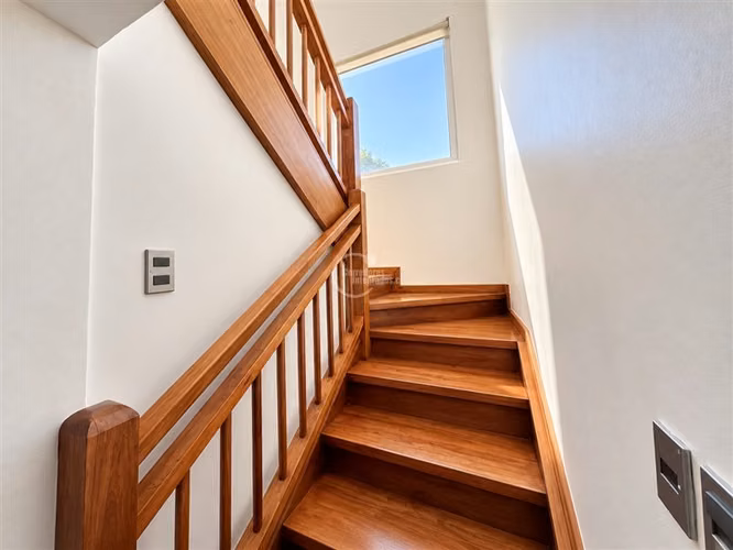 EN VENTA - Amplia casa de 5 dormitorios en Santo Domingo - Imagen 25