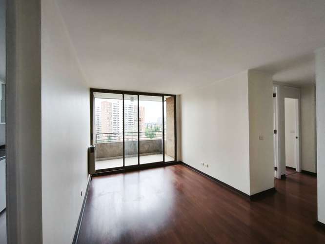 Departamento Remodelado en Macul 3D/2B - Imagen 4
