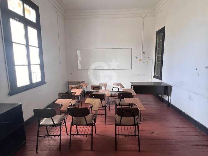 Casona Estilo Antiguo Ubicación Céntrica - Imagen 4