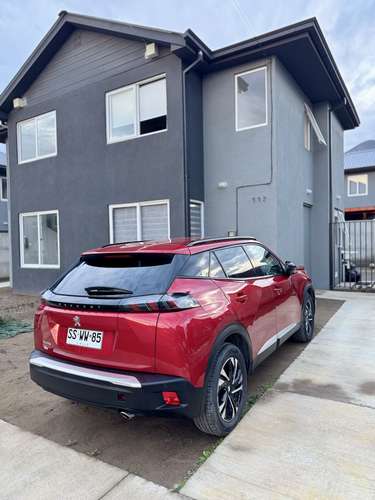 Peugeot 2008 año 2023 - Imagen 2