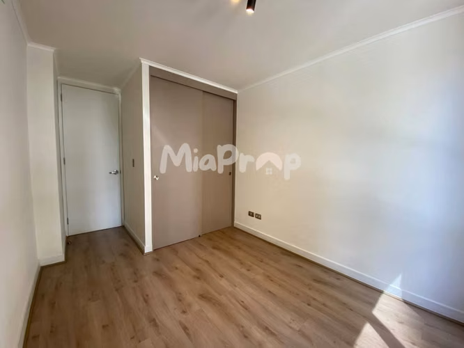 SE ARRIENDA DEPTO 2D2B AMOBLADO CON ESTAC Y BOD A PASOS DE (M) SANTA LUCIA - Imagen 16